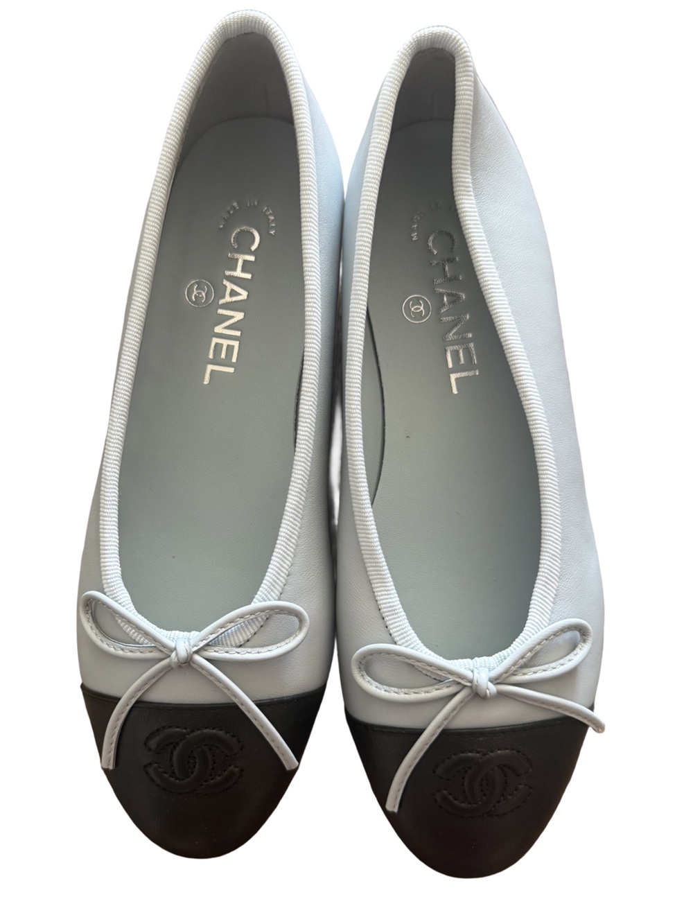 CHANEL Light Blue Leather Ballet Flats with Black Cap Toe and Bow